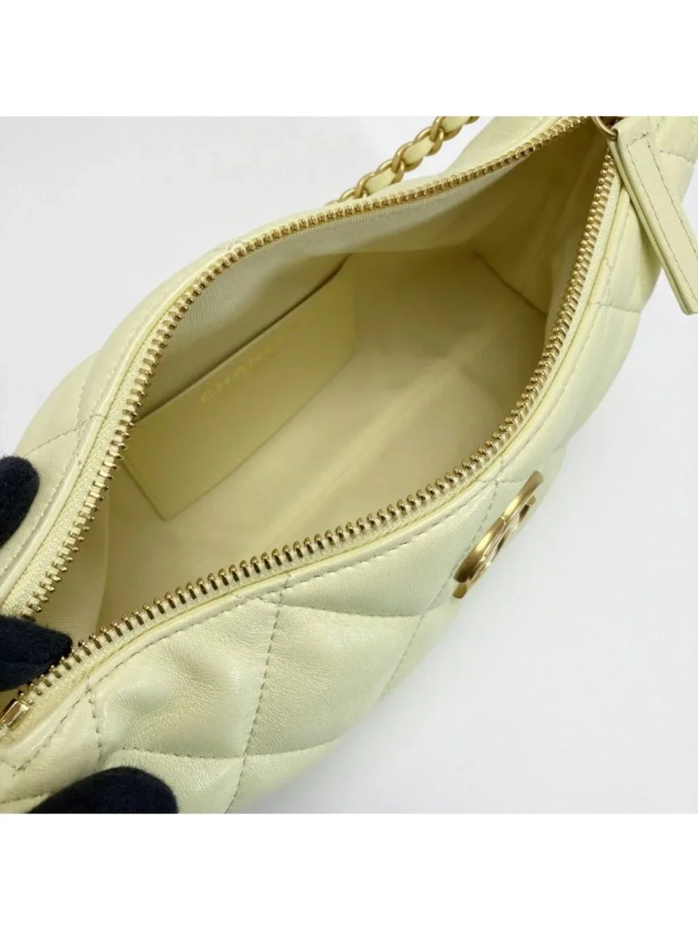 Chanel CC Logo Quilted Hobo Yellow Lambskin Chain
